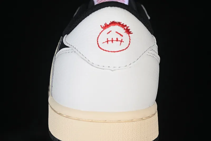 All Categories Air Jordan Jordan Series Basketball Shoes Air Jordan 1 Low Travis Scott x Air Jordan 1 Low OG AJ1 Joe 1 Joint Overhead XZ6868-001